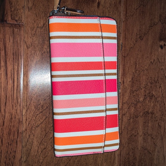 Coach Wallet - Picture 2 of 3